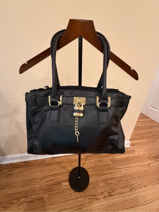 Apt. 9 Handbags - Apt. 9 Black Leather Tote with Gold Padlock Accent